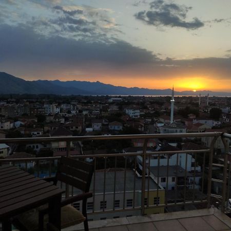 Sunset View Apartment Shkoder Rooftop Екстериор снимка